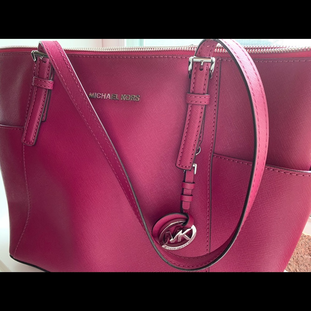 Fuchsia Michael Kors purse